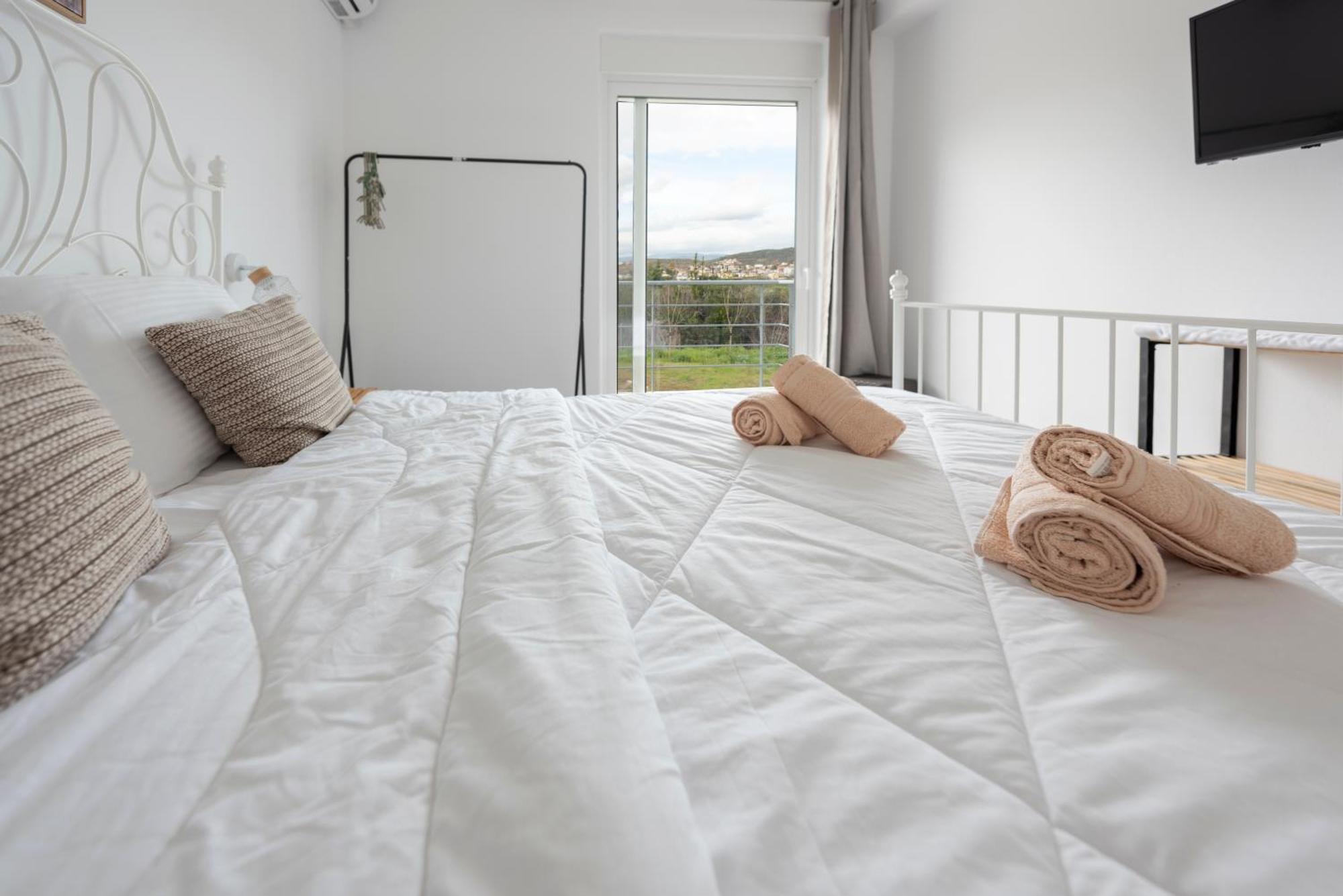 Ikiesnafplio Apartment ภายนอก รูปภาพ